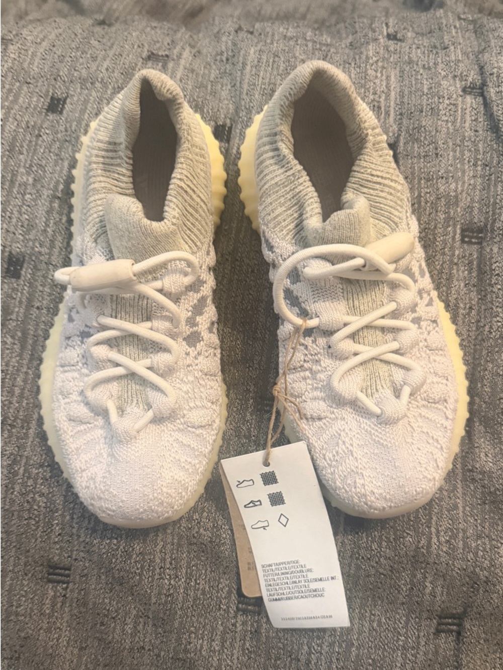 Yeezy Kids Sneakers in Cream and Light Yellow